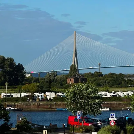 アパート Du Vieux Bassin オンフルール