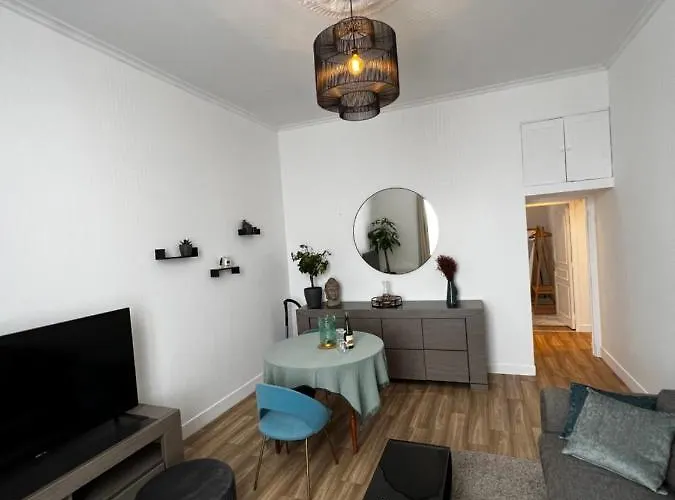 Du Vieux Bassin Apartment